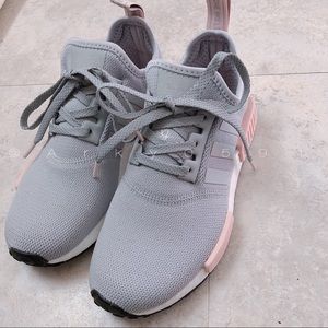adidas nmd r1 clear onix vapour pink
